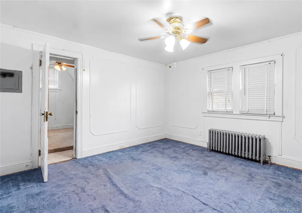205-13 114th Drive Saint Albans, NY 11412