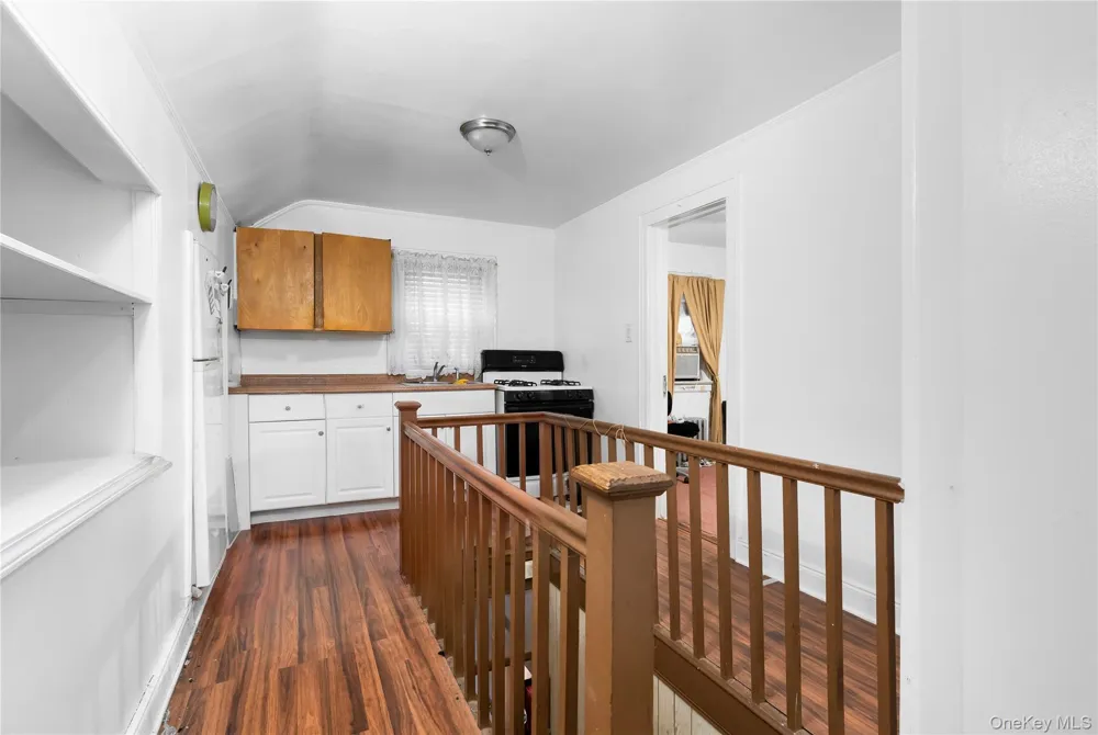 205-13 114th Drive Saint Albans, NY 11412