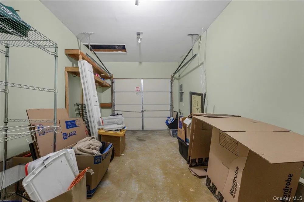 204 Mattituck Court Melville, NY 11747