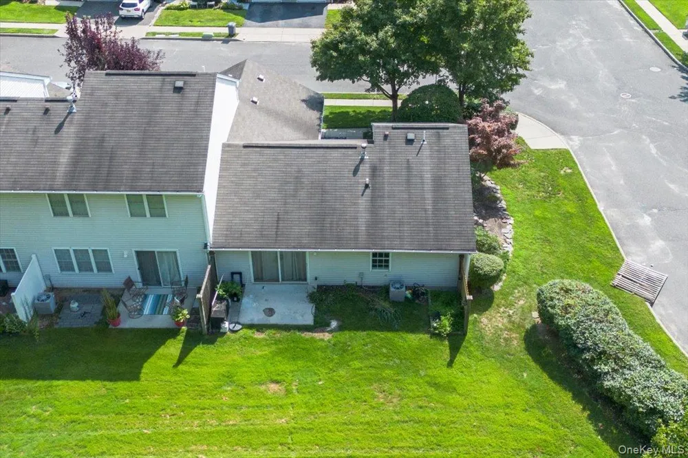 204 Mattituck Court Melville, NY 11747