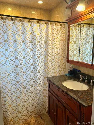 85 Louisa Street #1 Brooklyn, NY 11218