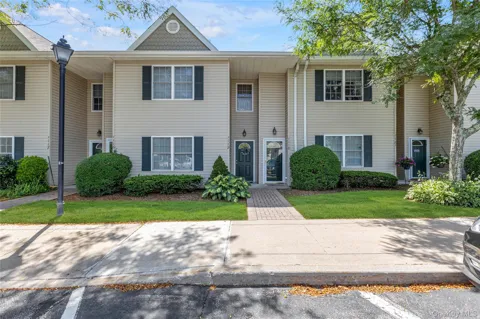 1118 Savoy Drive