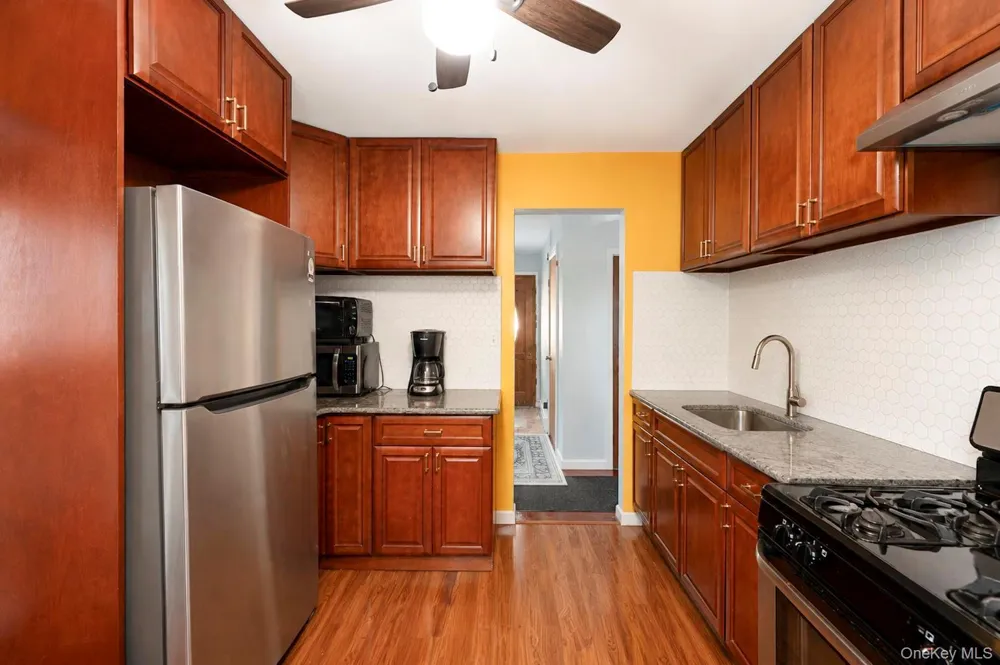 46 Marshall Avenue Brentwood, NY 11717