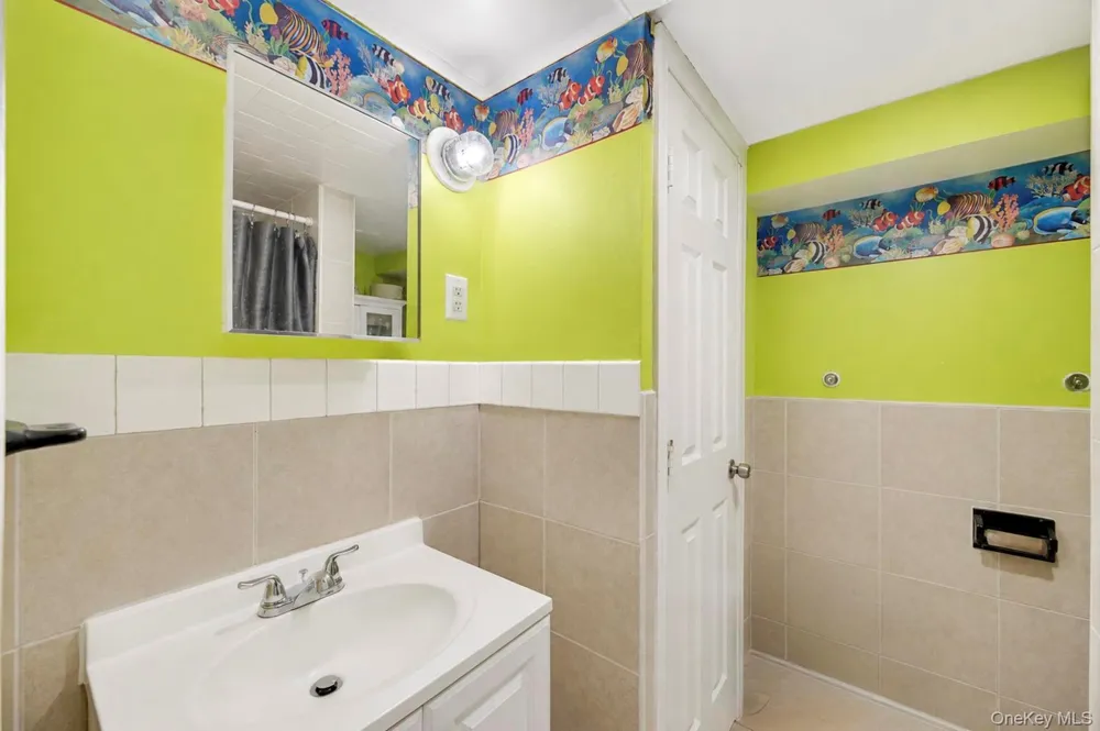 46 Marshall Avenue Brentwood, NY 11717