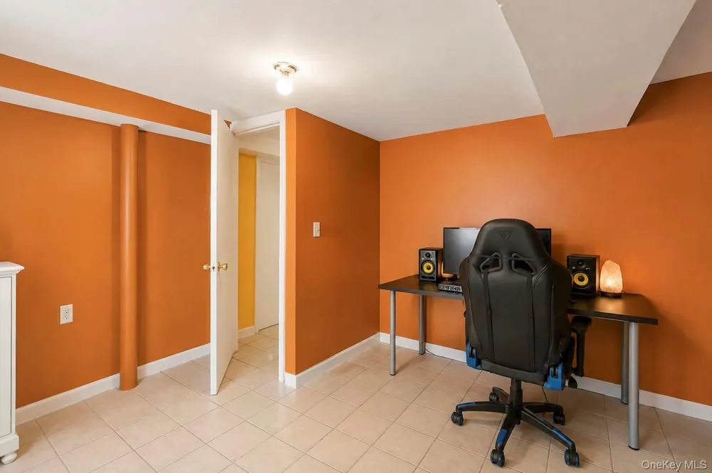 46 Marshall Avenue Brentwood, NY 11717