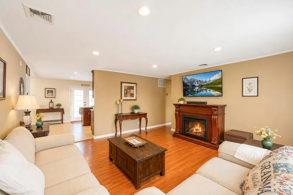 1 Lowell Road Sayville, NY 11782