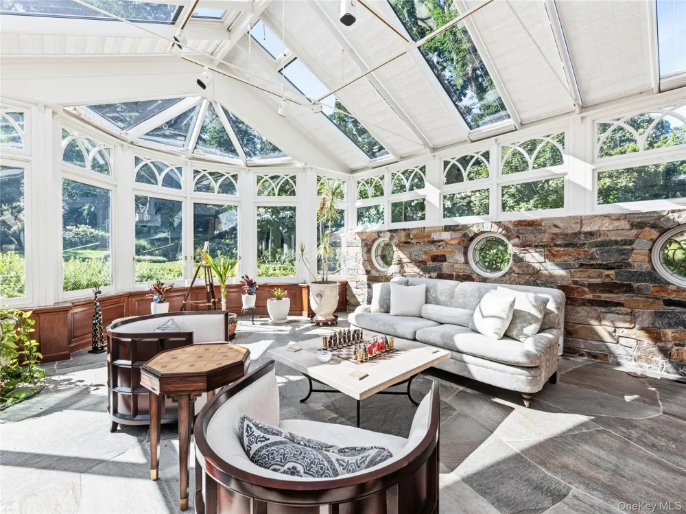 58 Cornwells Beach Road Sands Point, NY 11050