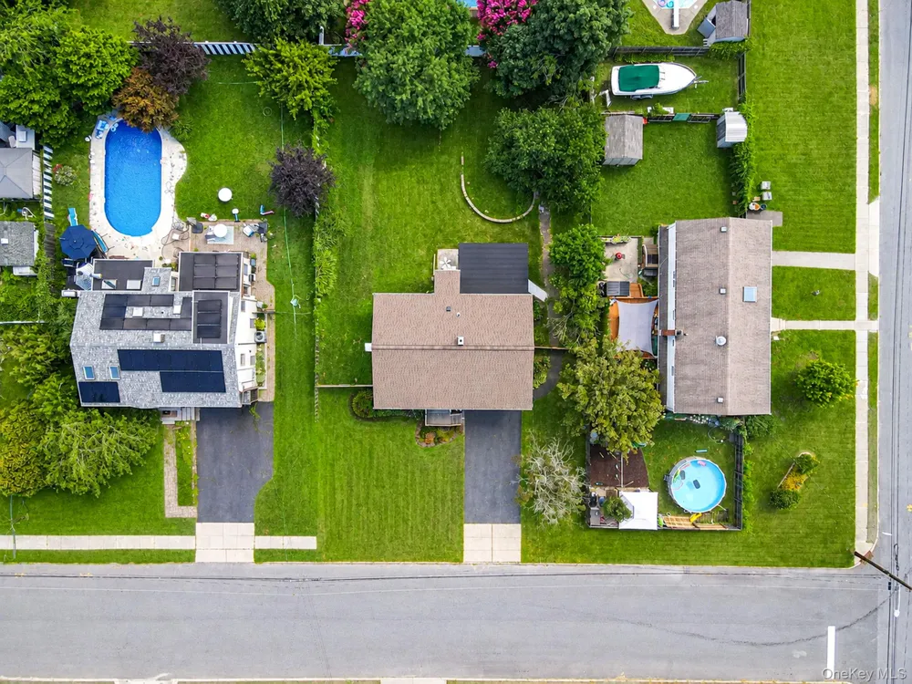104 Utica Street Bay Shore, NY 11706