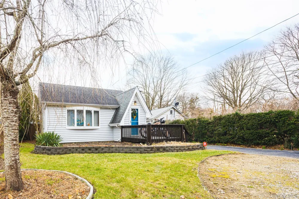 278 W Elm Road Mastic Beach, NY 11951