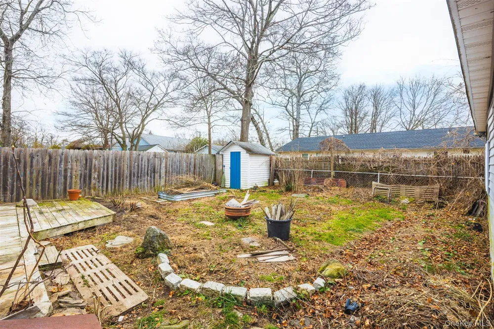 278 W Elm Road Mastic Beach, NY 11951