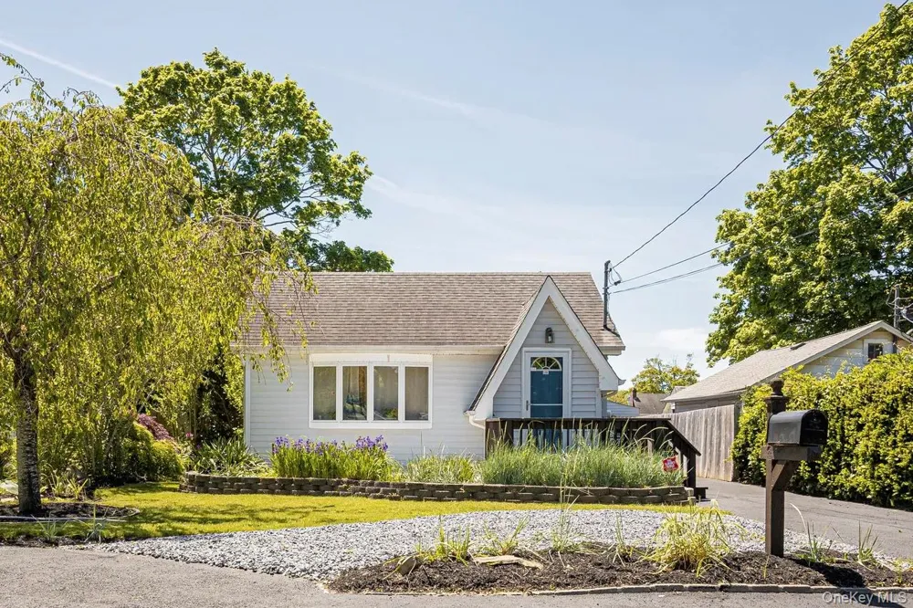 278 W Elm Road Mastic Beach, NY 11951