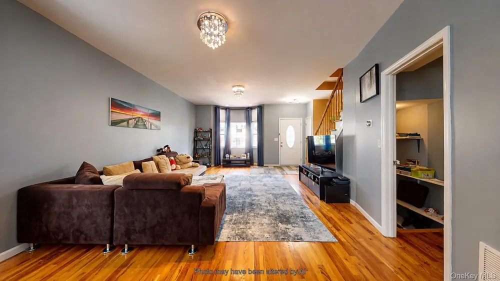 810 Nugent Avenue Staten Island, NY 10306