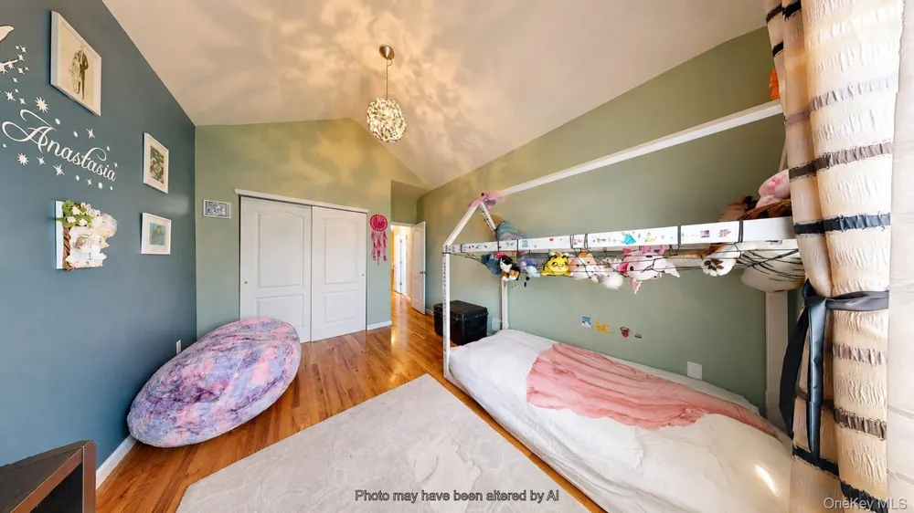 810 Nugent Avenue Staten Island, NY 10306