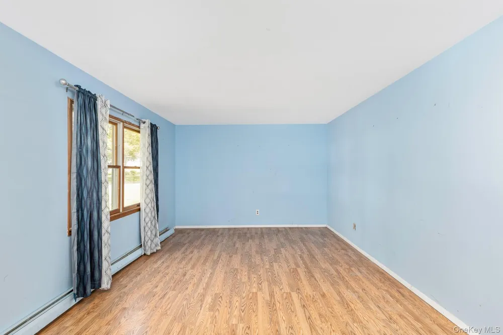 8 Long Meadow Place South Setauket, NY 11720