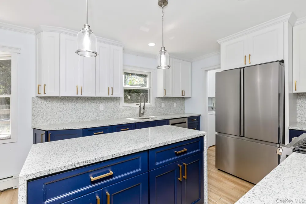 8 Long Meadow Place South Setauket, NY 11720