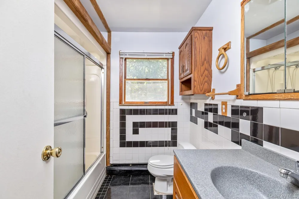 8 Long Meadow Place South Setauket, NY 11720