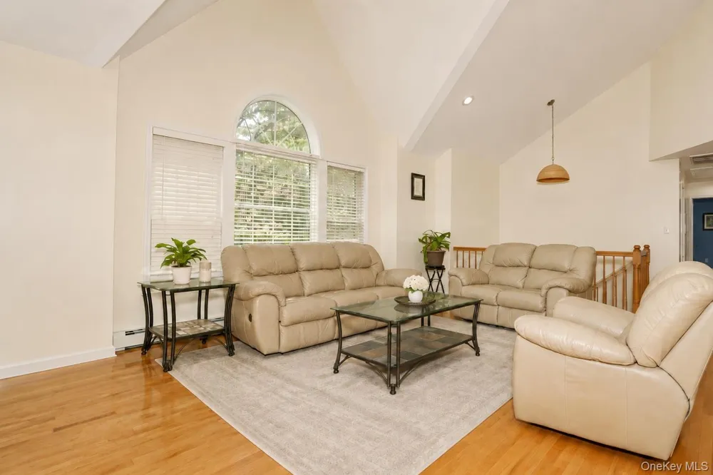 4 Woolf Road Pomona, NY 10980