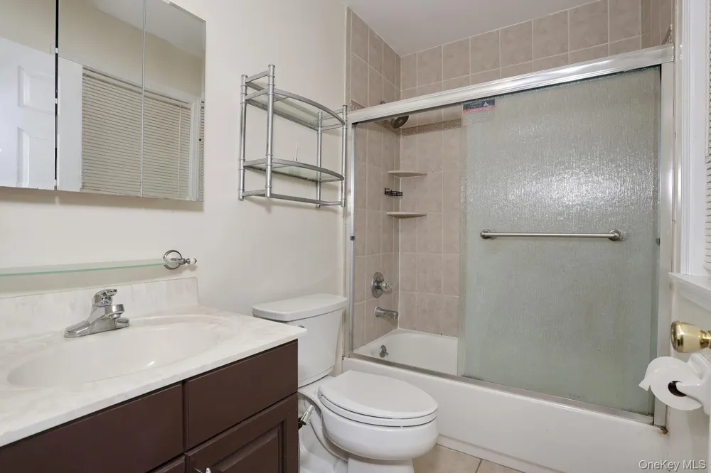 4 Woolf Road Pomona, NY 10980