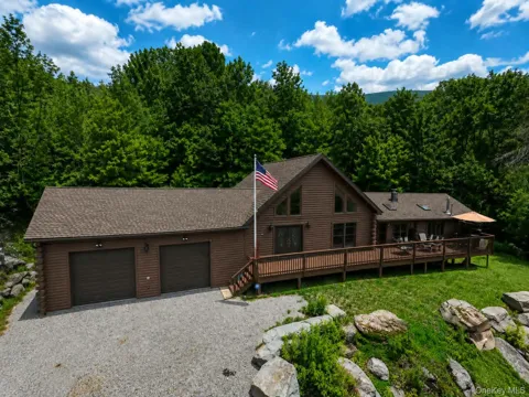 195 Haynes Hollow