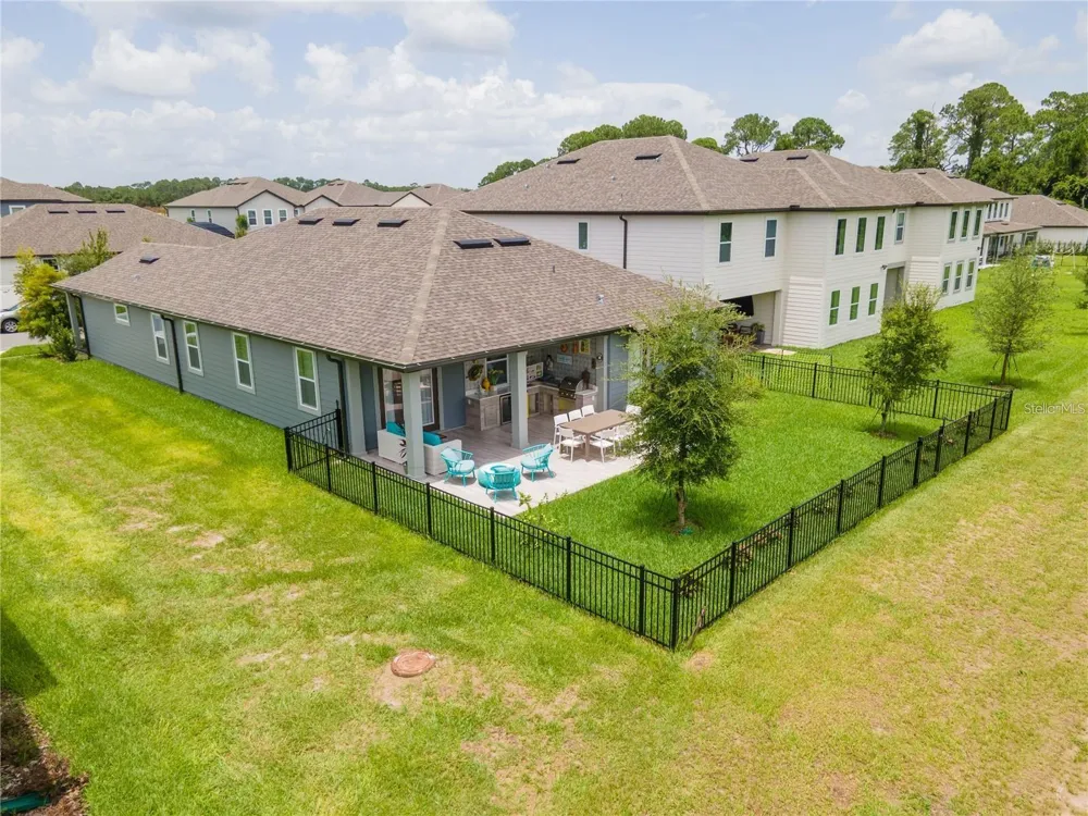11243 PIXIE MANDARIN COURT Winter Garden, FL 34787
