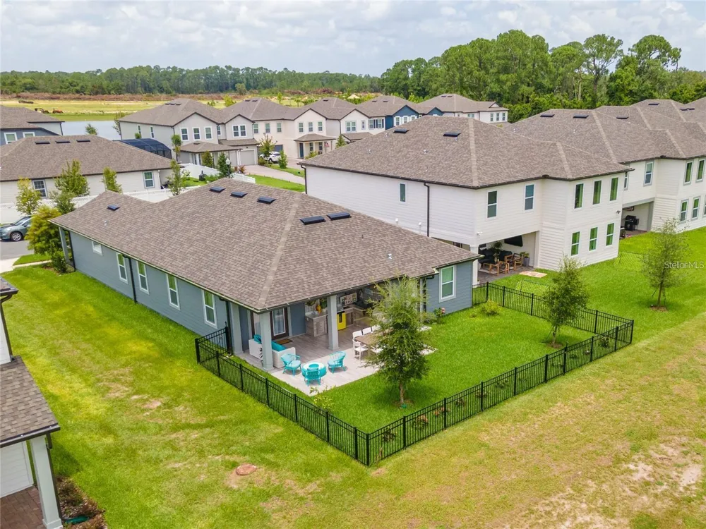 11243 PIXIE MANDARIN COURT Winter Garden, FL 34787