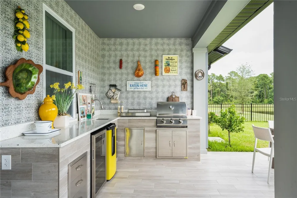 11243 PIXIE MANDARIN COURT Winter Garden, FL 34787