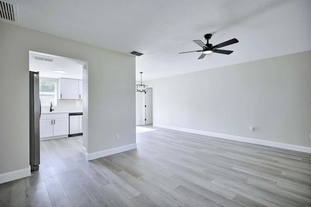 738 LEMANS DRIVE Sebring, FL 33872