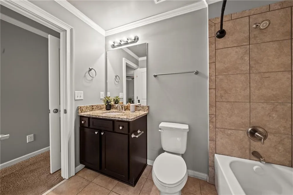 2854 Jordan Oaks Lane #8 Decatur, GA 30033