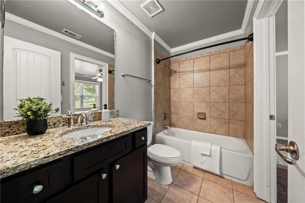 2854 Jordan Oaks Lane #8 Decatur, GA 30033