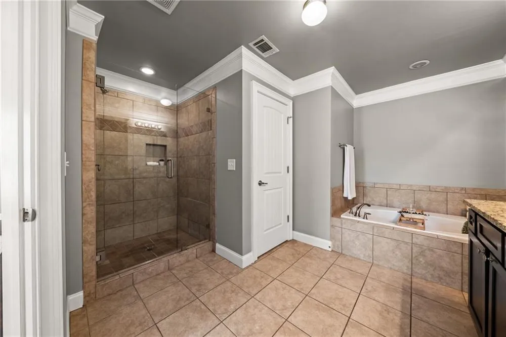 2854 Jordan Oaks Lane #8 Decatur, GA 30033