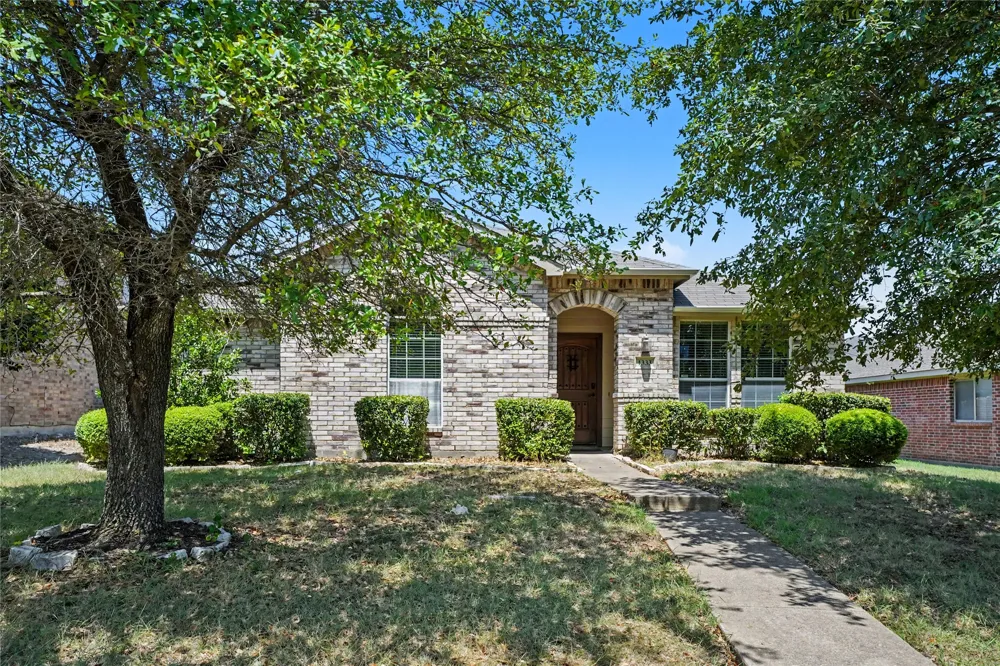 1333 Illinois Avenue Lancaster, TX 75134