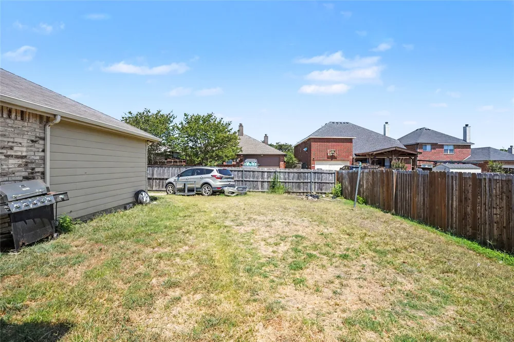 1333 Illinois Avenue Lancaster, TX 75134