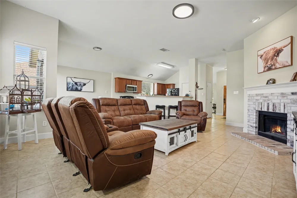 1333 Illinois Avenue Lancaster, TX 75134