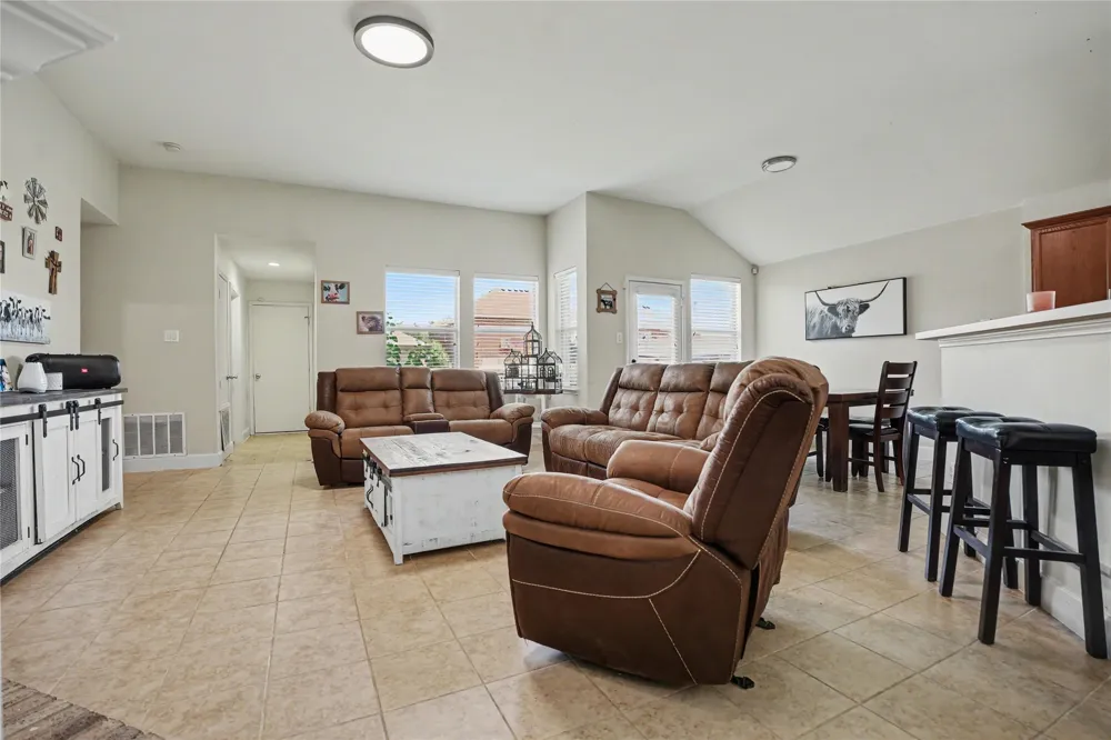 1333 Illinois Avenue Lancaster, TX 75134