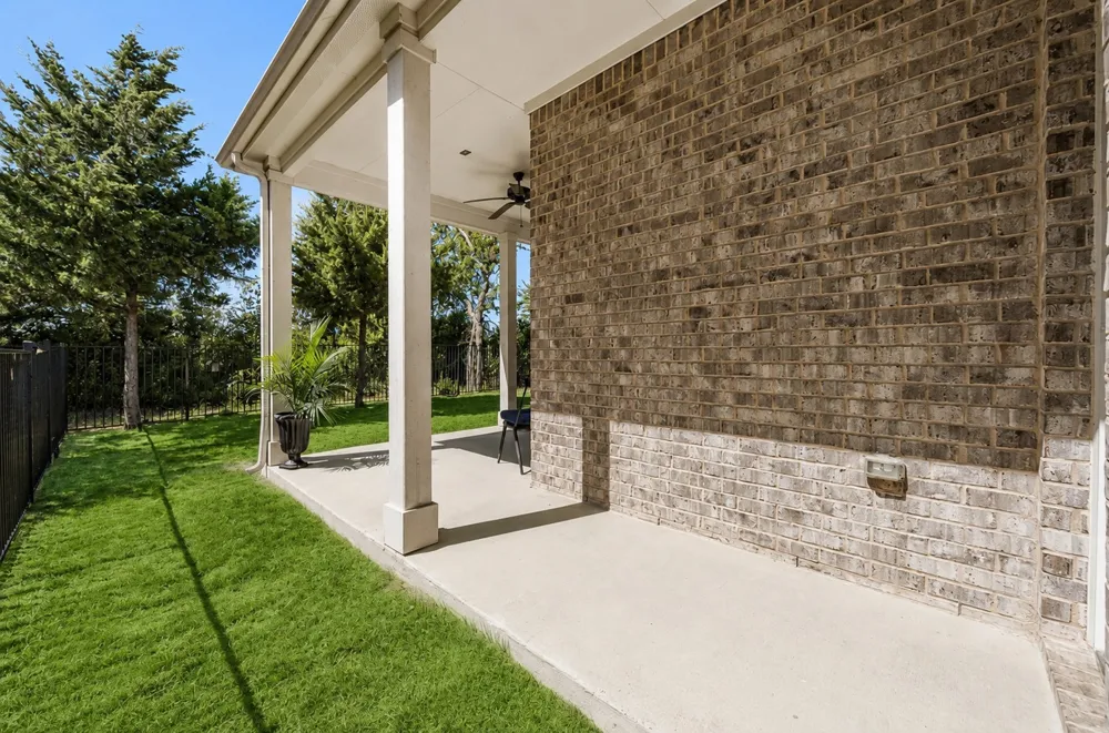 3552 Golden Bell Court Heath, TX 75126