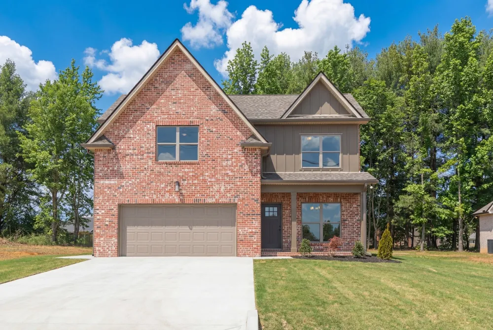 347 Estates Drive Smithville, TN 37166