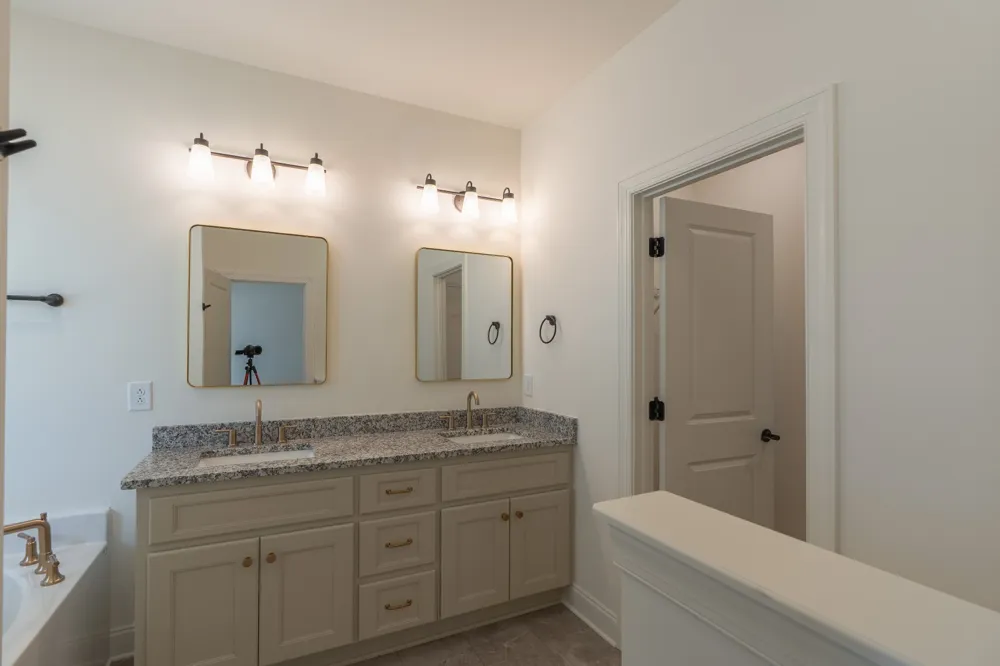 347 Estates Drive Smithville, TN 37166