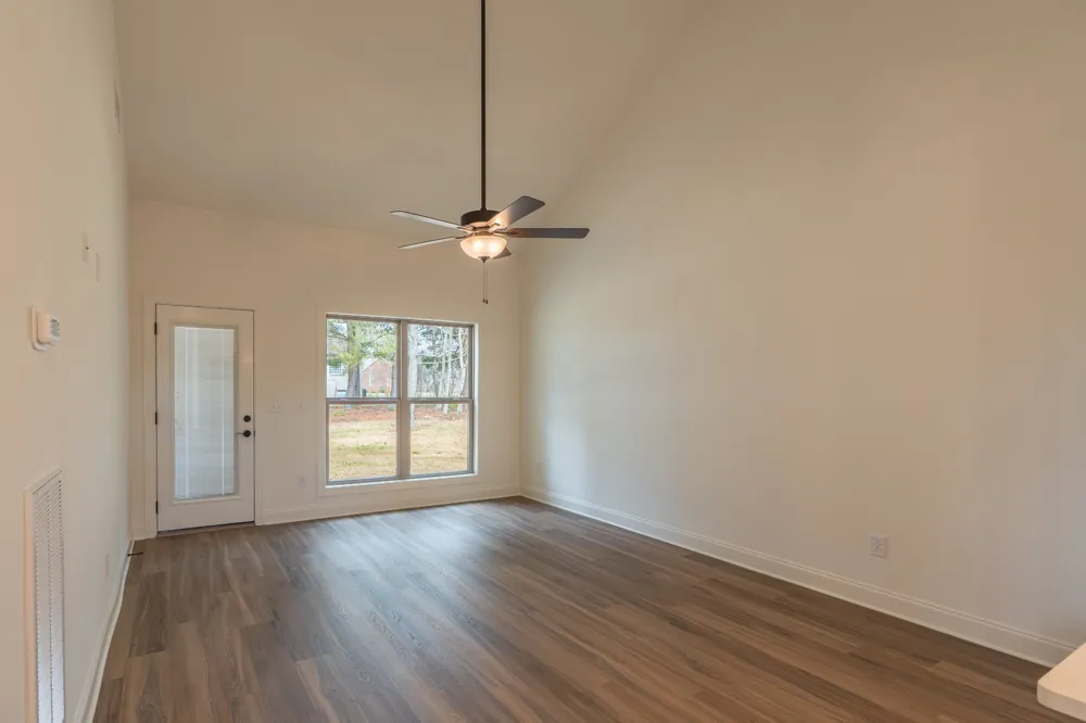347 Estates Drive Smithville, TN 37166
