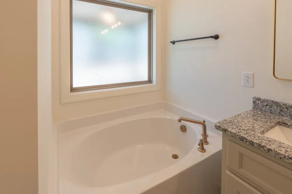 347 Estates Drive Smithville, TN 37166