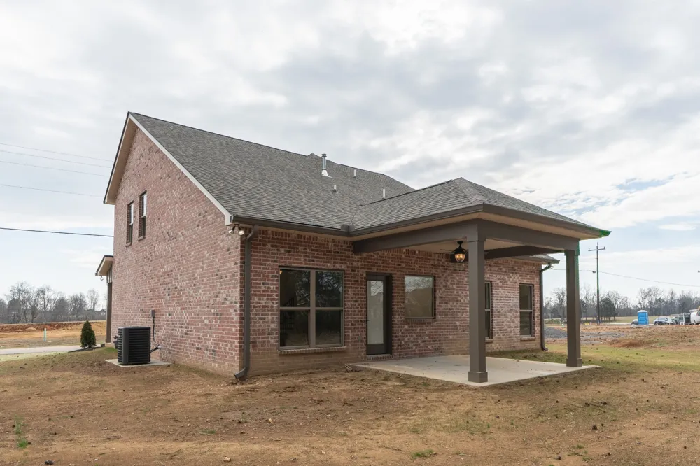 347 Estates Drive Smithville, TN 37166