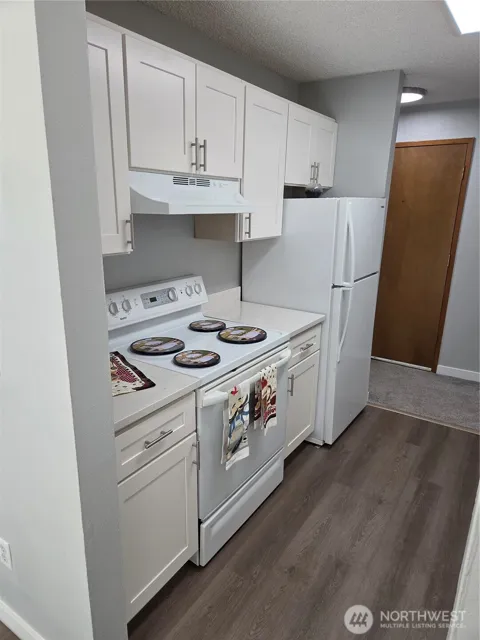 15140 65th Avenue S #206