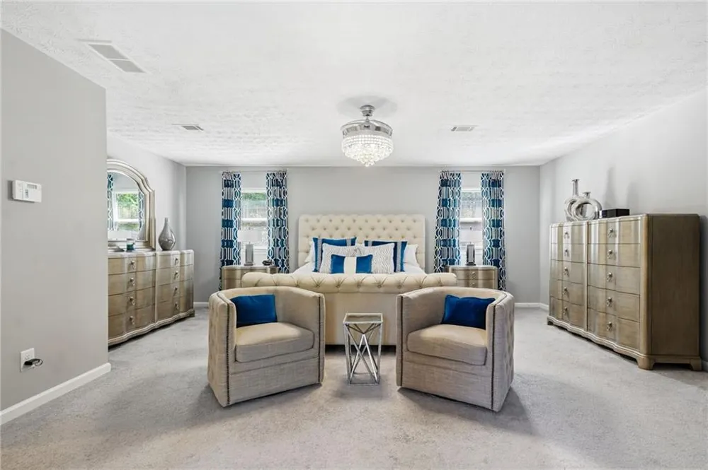 325 Ivy Mill Court Roswell, GA 30076