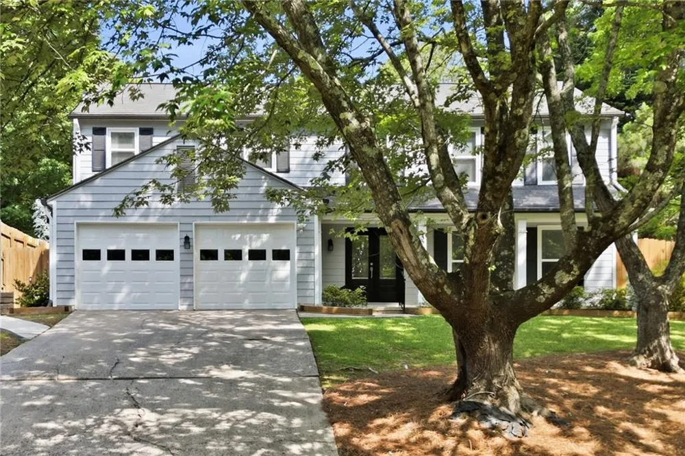 325 Ivy Mill Court Roswell, GA 30076