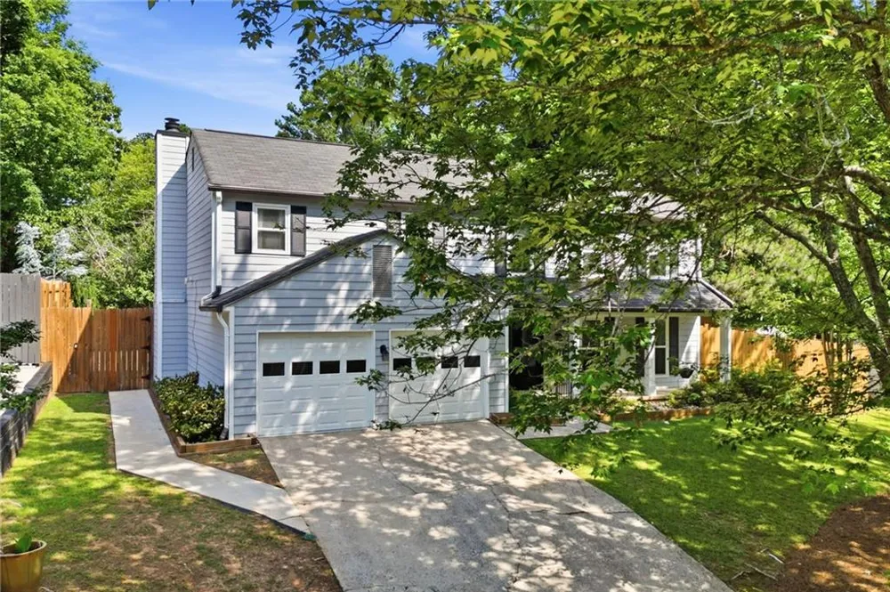 325 Ivy Mill Court Roswell, GA 30076