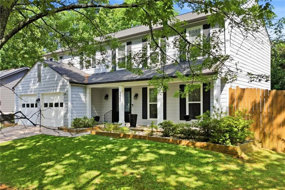 325 Ivy Mill Court Roswell, GA 30076