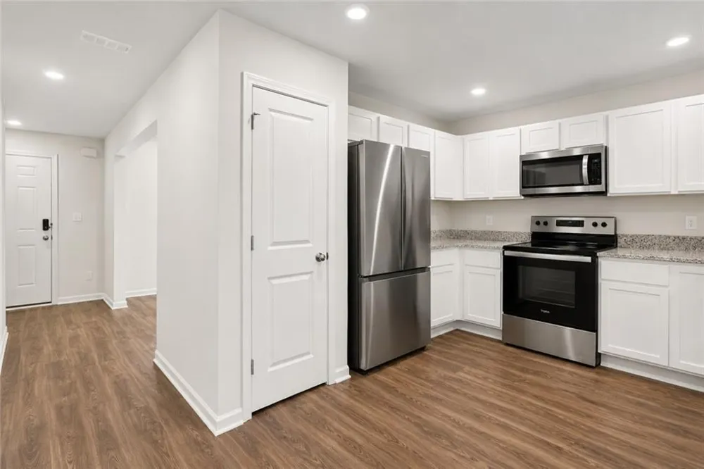 626 Tudor Street Kingston, GA 30145