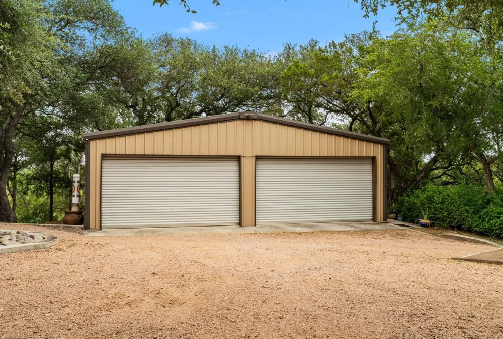 129 Jewel Lane Spicewood, TX 78669