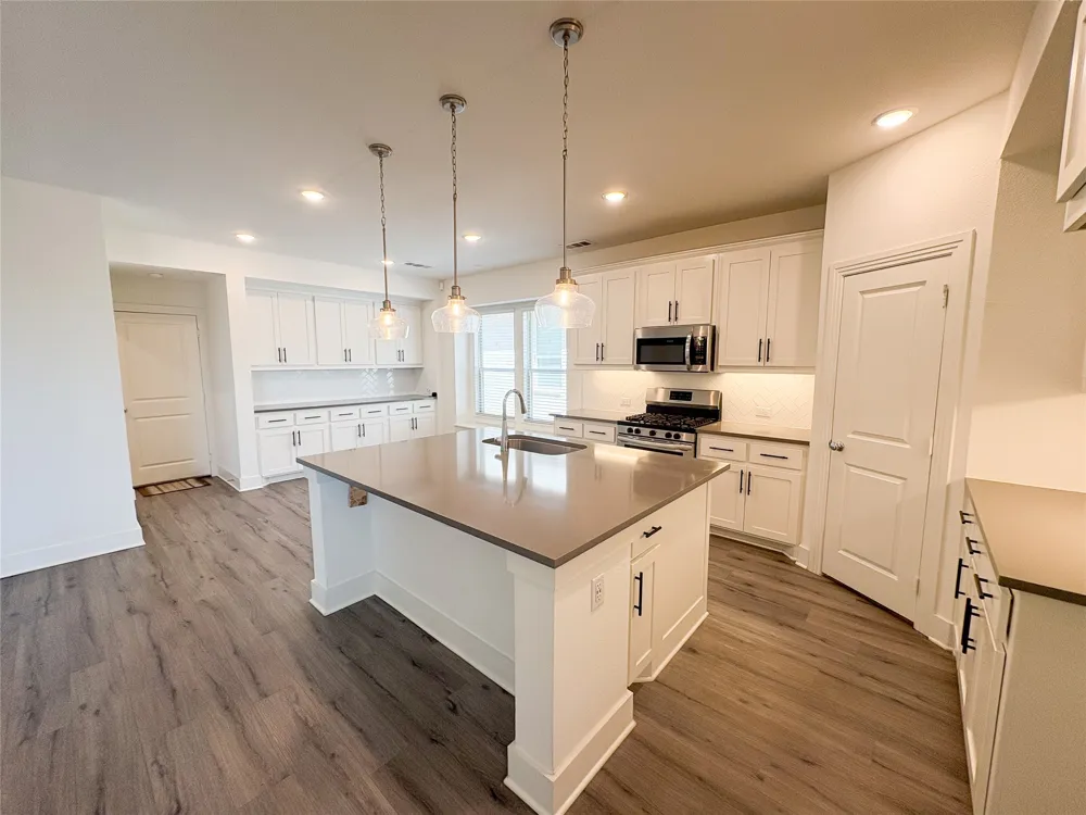 1741 Horseshoe Lane Van Alstyne, TX 75495