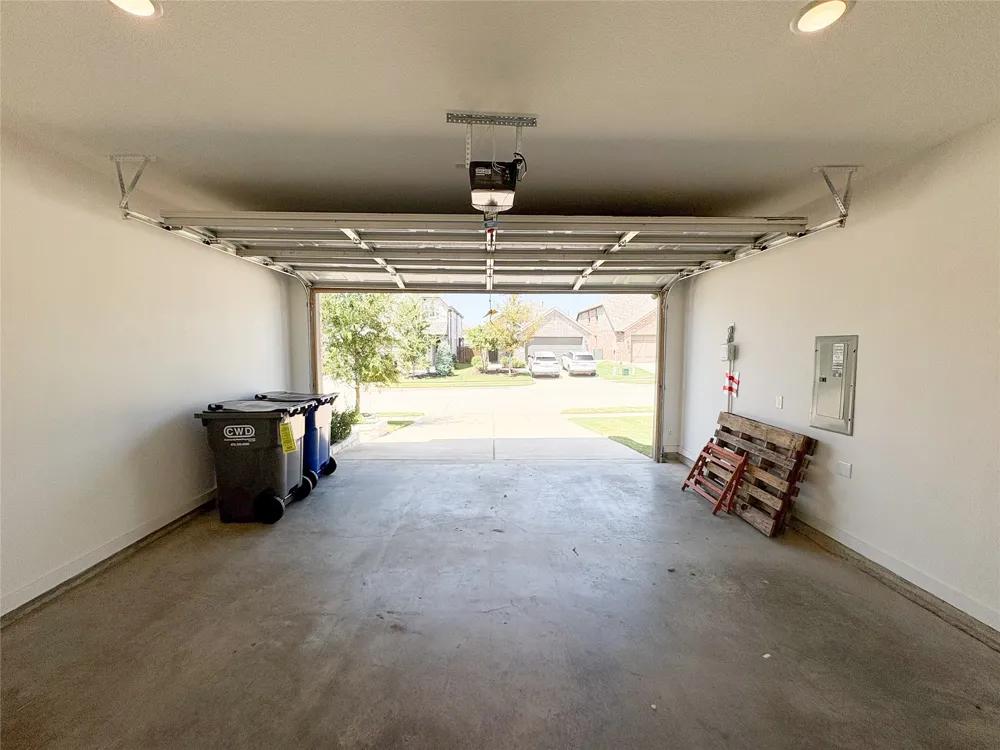 1741 Horseshoe Lane Van Alstyne, TX 75495