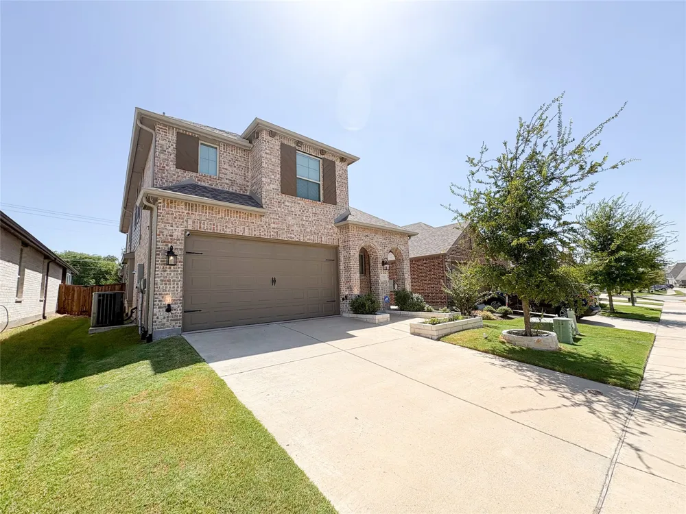 1741 Horseshoe Lane Van Alstyne, TX 75495